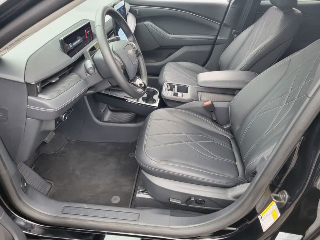 Certified 2025 Ford Mustang Mach-E Select w/ Comfort Package Lite AWD/4WD image 10