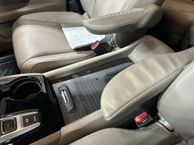Used 2019 Honda Pilot Touring image 28