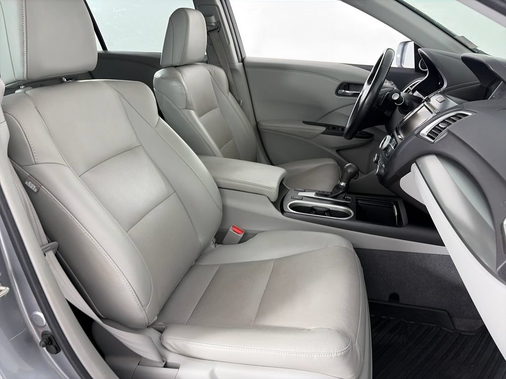 Used 2018 Acura RDX w/ Technology Package AWD/4WD image 32