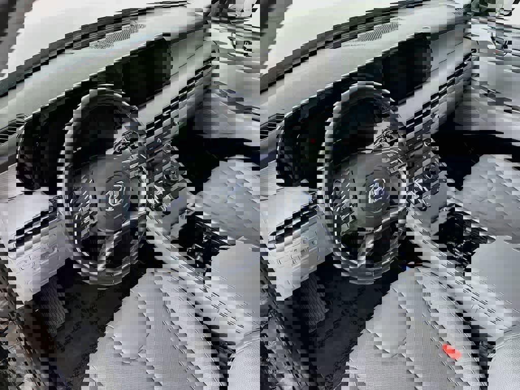 Used 2023 Hyundai Palisade SEL w/ Cargo Package FWD image 9