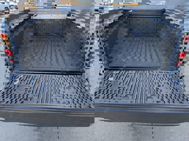 Used 2023 Nissan Frontier PRO-4X w/ Pro-4X Premium Package image 35