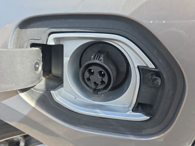 Used 2017 Chevrolet Volt LT w/ Comfort Package image 15