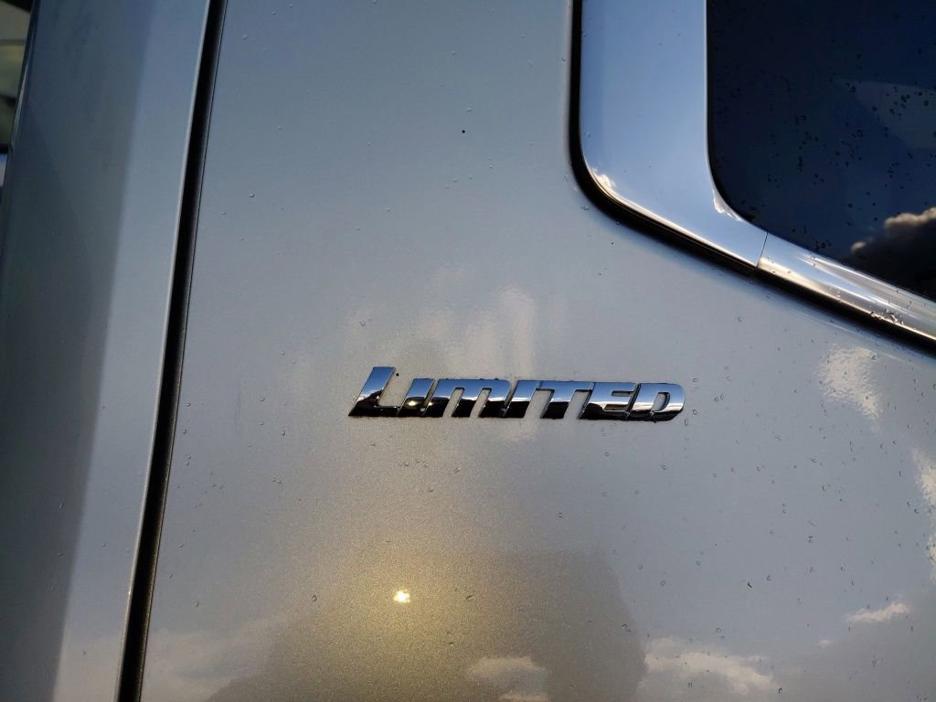 Used 2022 Toyota Tundra Limited image 35