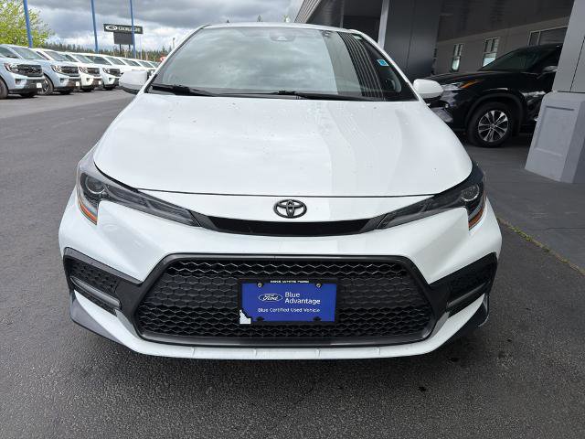 Used 2022 Toyota Corolla XSE FWD image 2