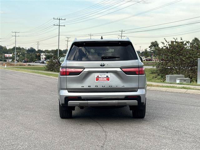 Used 2023 Toyota Sequoia Capstone AWD/4WD image 5