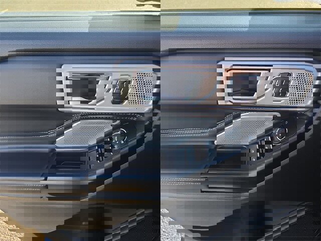 Certified 2020 Ford Explorer ST w/ Premium Technology Package image 13