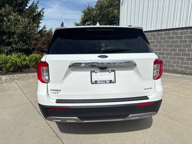 Certified 2024 Ford Explorer XLT w/ Equipment Group 202A AWD/4WD image 7
