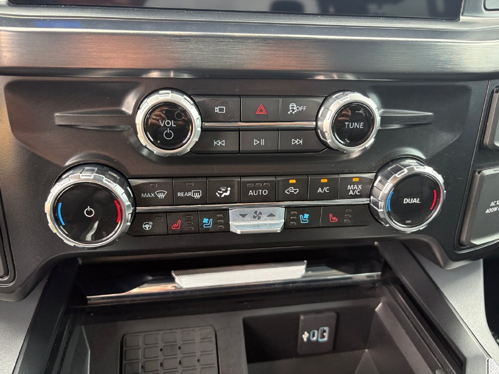 Certified 2025 Ford F250 Lariat w/ Tremor Off-Road Package AWD/4WD image 17