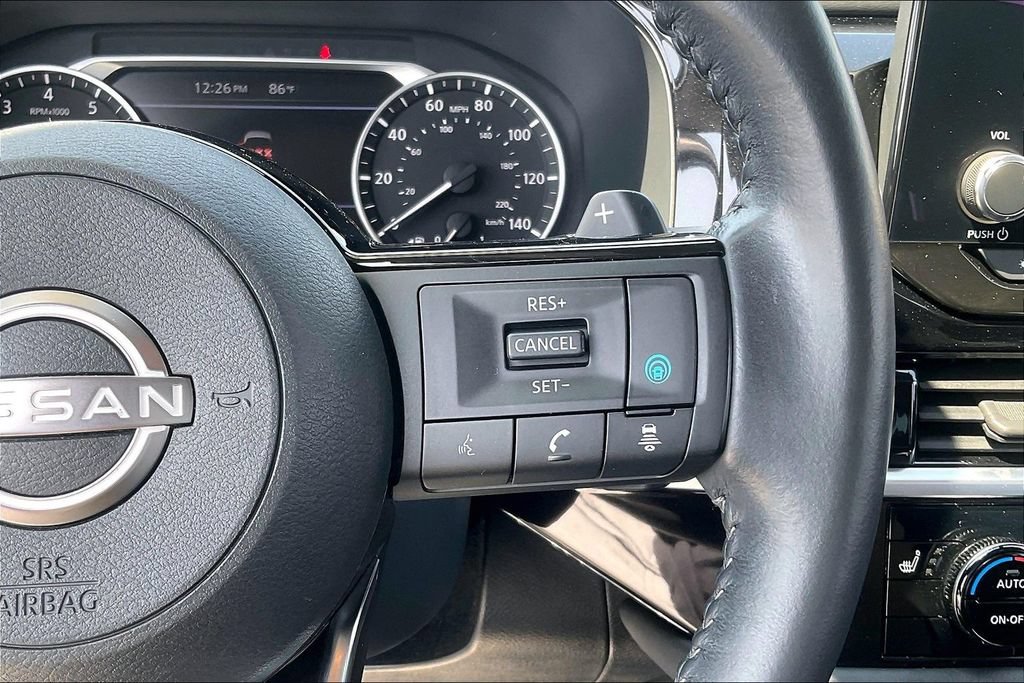 Used 2022 Nissan Pathfinder SV FWD image 18