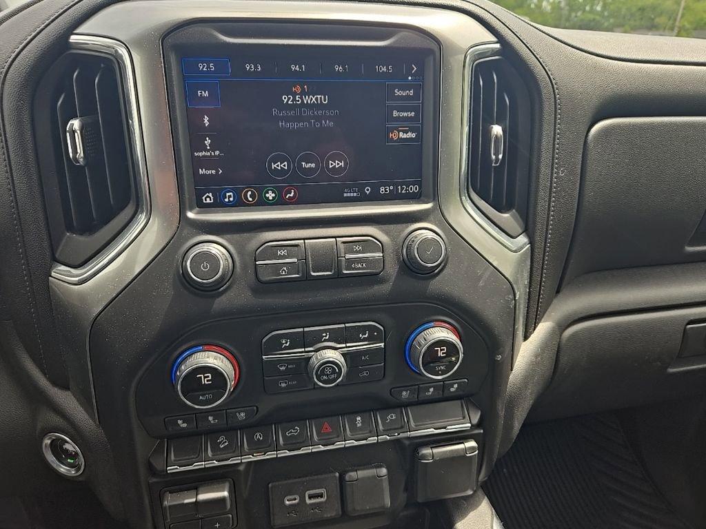 Used 2019 Chevrolet Silverado 1500 LTZ w/ LTZ Convenience Package AWD/4WD image 11