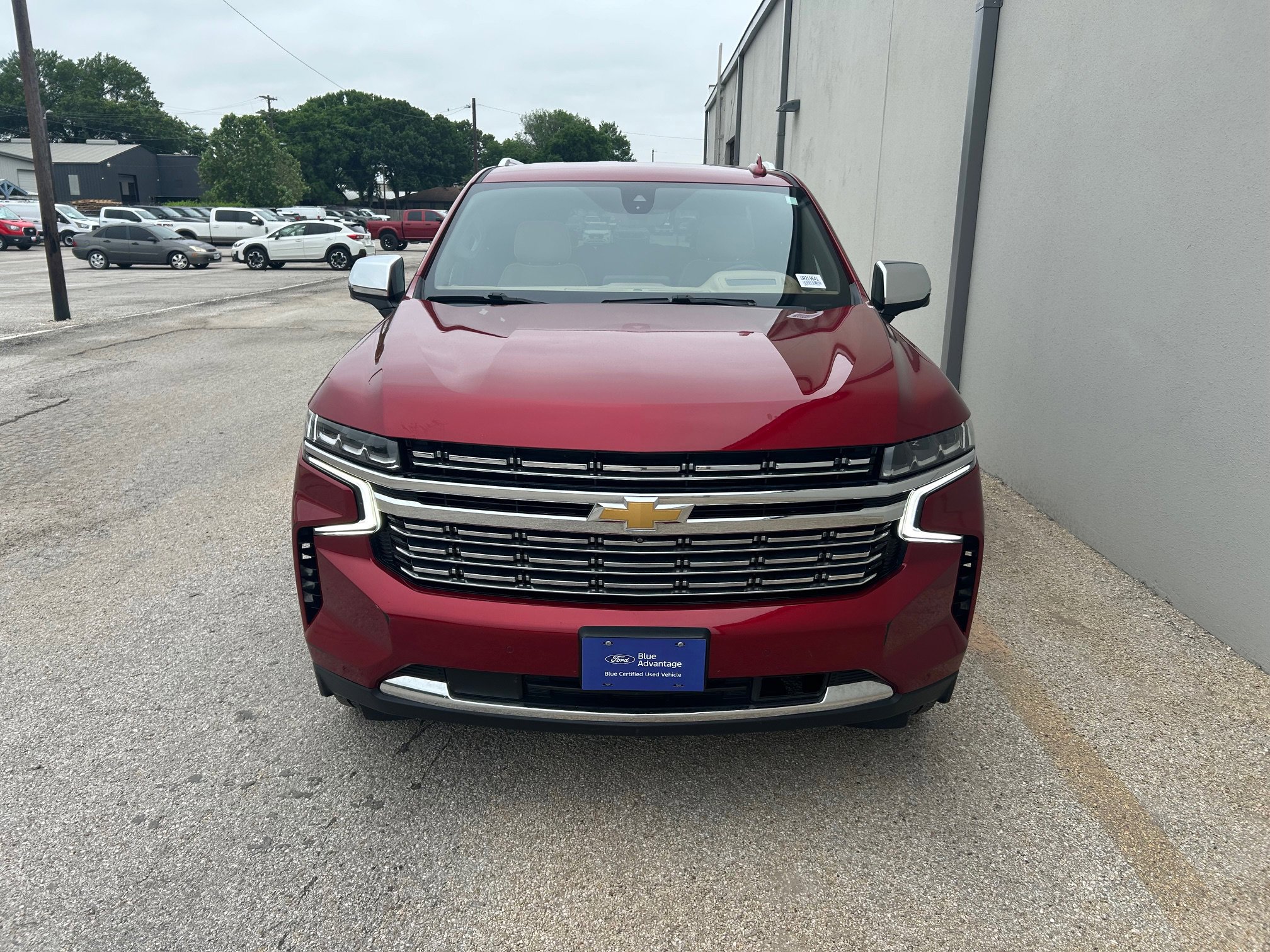 Used 2021 Chevrolet Tahoe Premier AWD/4WD image 3