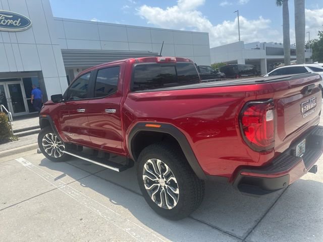 Used 2025 GMC Canyon Denali AWD/4WD image 4