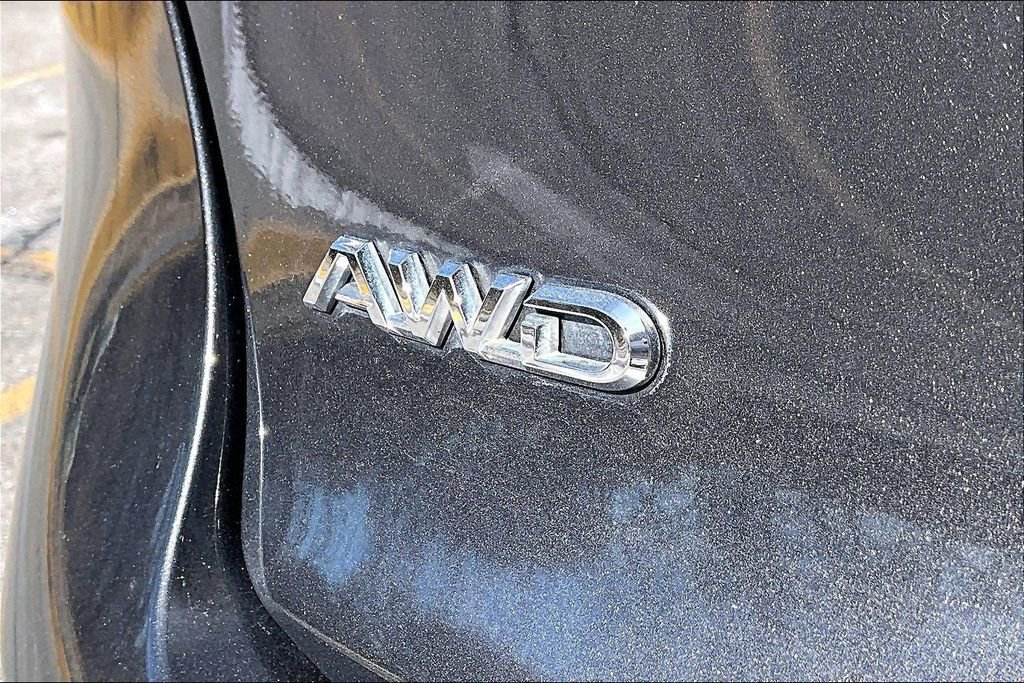 Used 2023 Toyota Crown AWD/4WD image 7