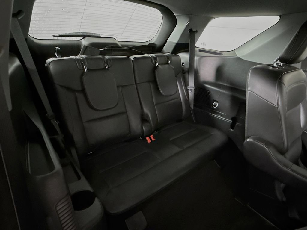 Certified 2023 Ford Explorer XLT w/ Equipment Group 202A image 27