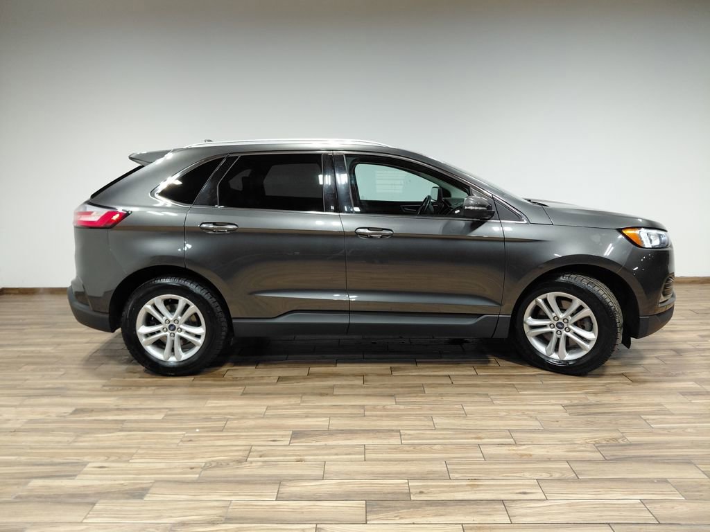 Certified 2019 Ford Edge SEL w/ Equipment Group 201A image 3