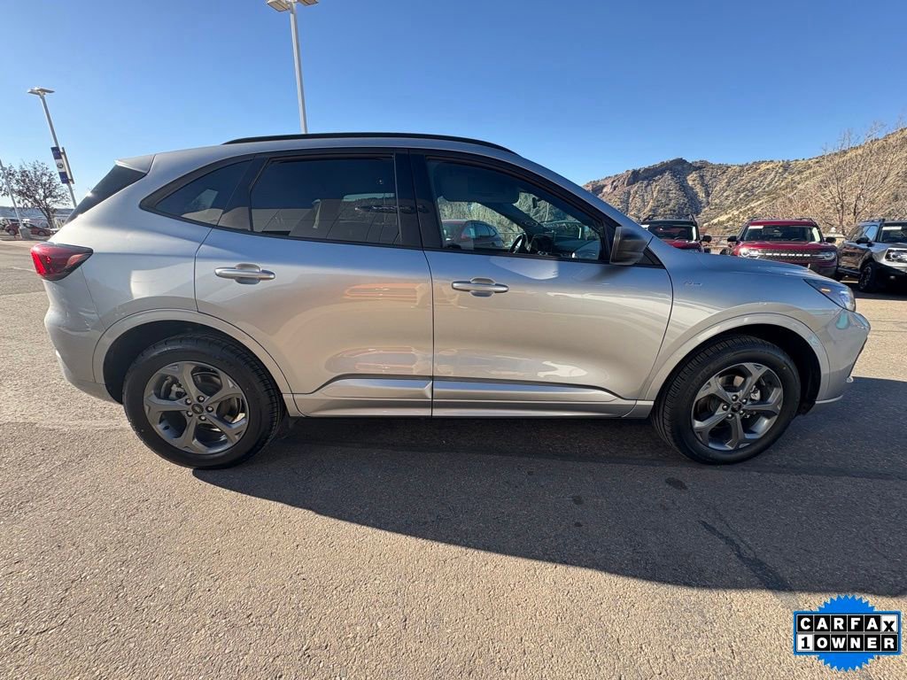 Certified 2024 Ford Escape ST-Line image 6