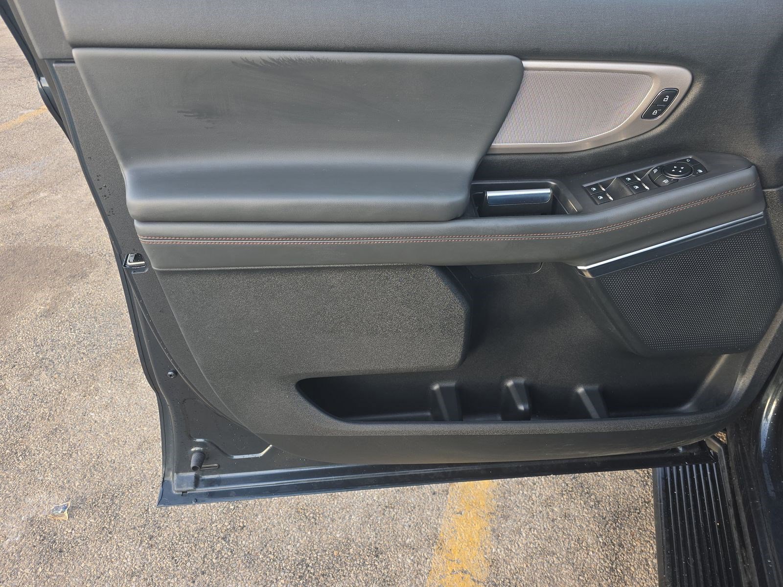 Certified 2025 Ford Expedition Max Active image 17