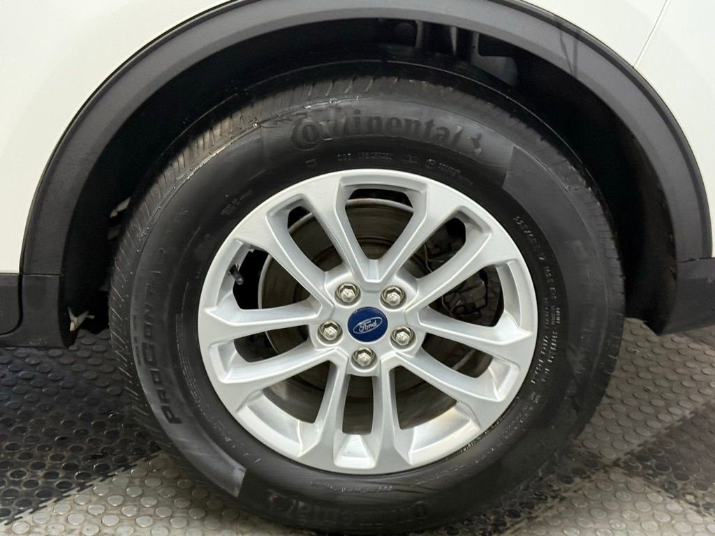 Certified 2020 Ford Escape SE image 15