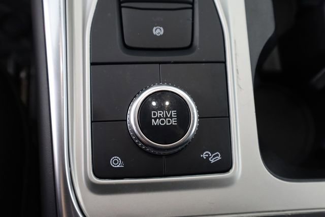 Certified 2022 Ford Explorer XLT w/ Equipment Group 202A image 56