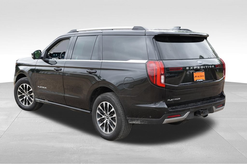 Certified 2025 Ford Expedition Platinum AWD/4WD image 5