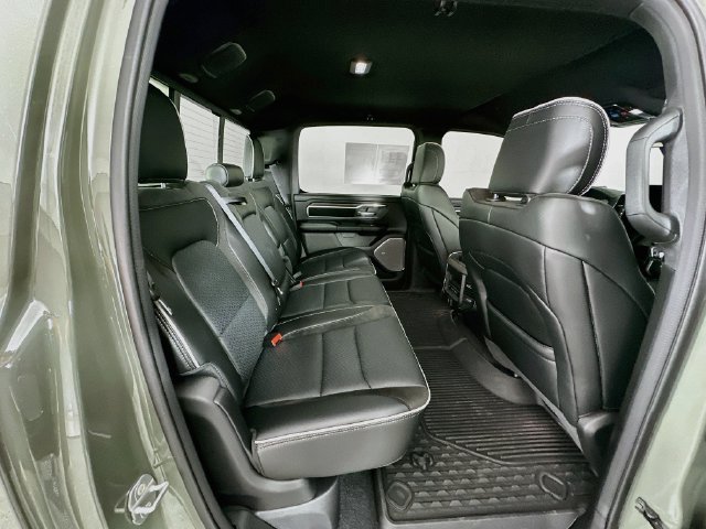 Used 2026 RAM 1500 Laramie AWD/4WD image 32
