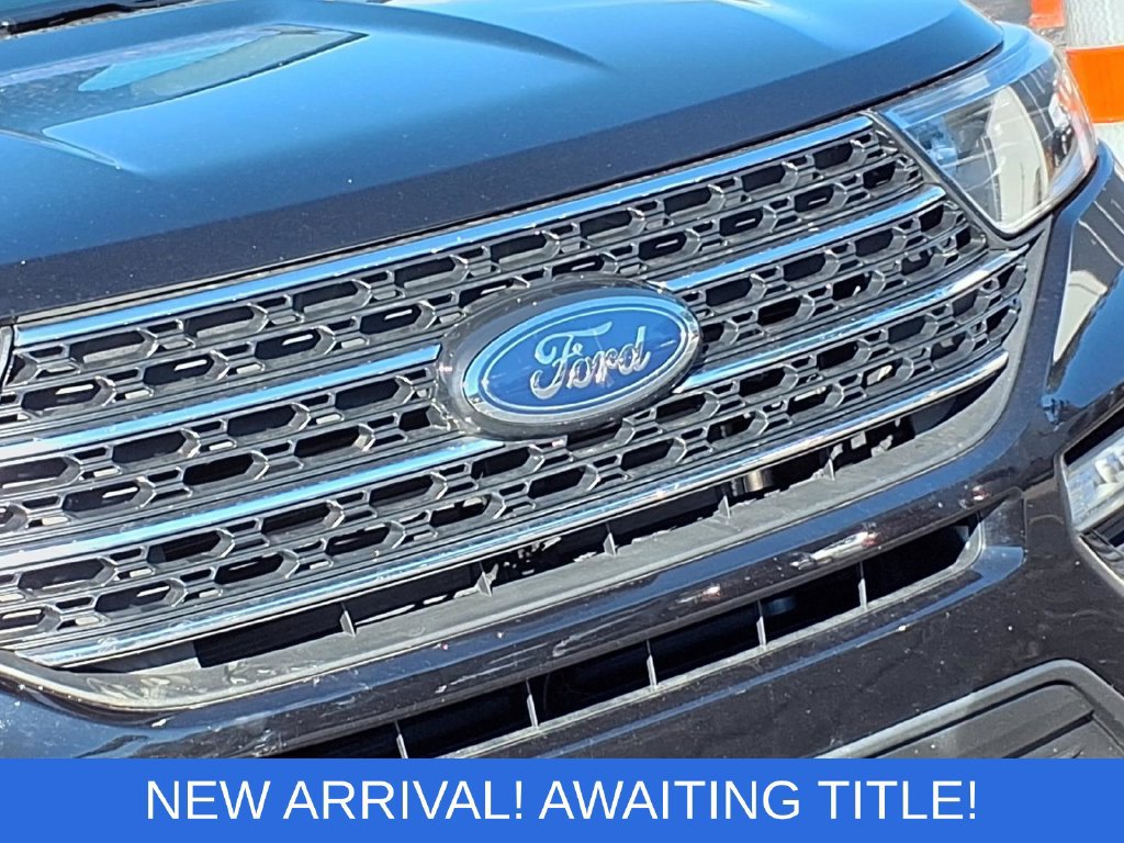 Certified 2023 Ford Explorer XLT w/ Equipment Group 202A AWD/4WD image 30