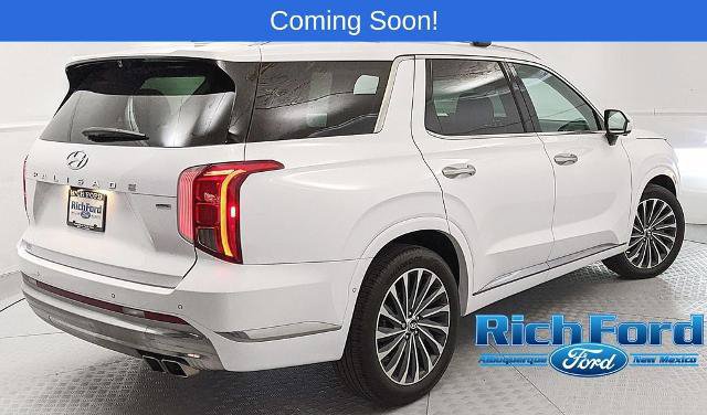 Used 2025 Hyundai Palisade Calligraphy AWD/4WD image 3
