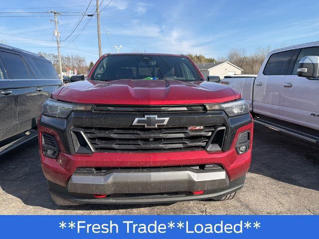 Used 2024 Chevrolet Colorado Z71 w/ Z71 Convenience Package 2 image 15