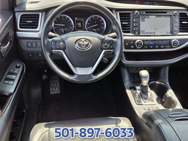 Used 2017 Toyota Highlander Limited FWD image 11