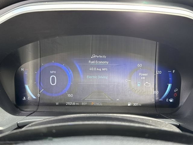 Certified 2022 Ford Escape Titanium w/ Titanium Elite Package FWD image 43