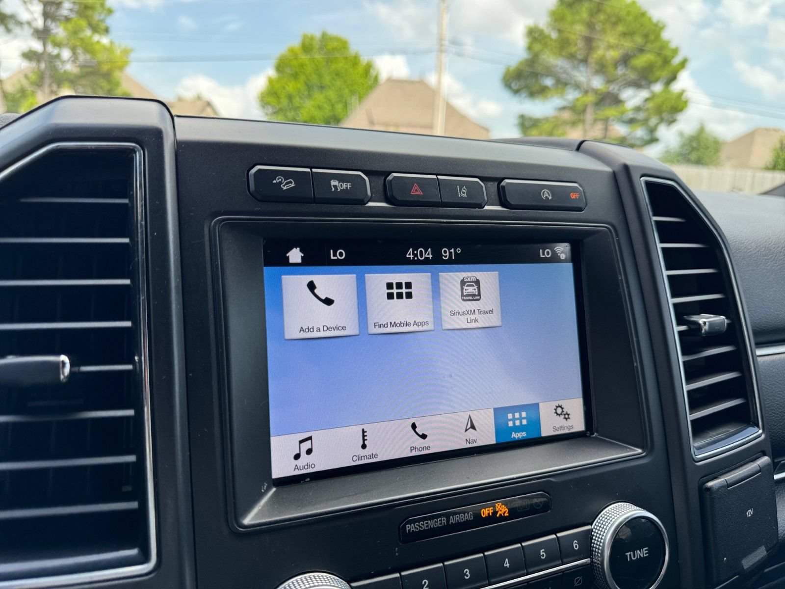 Certified 2019 Ford Expedition Limited w/ Equipment Group 301A AWD/4WD image 29