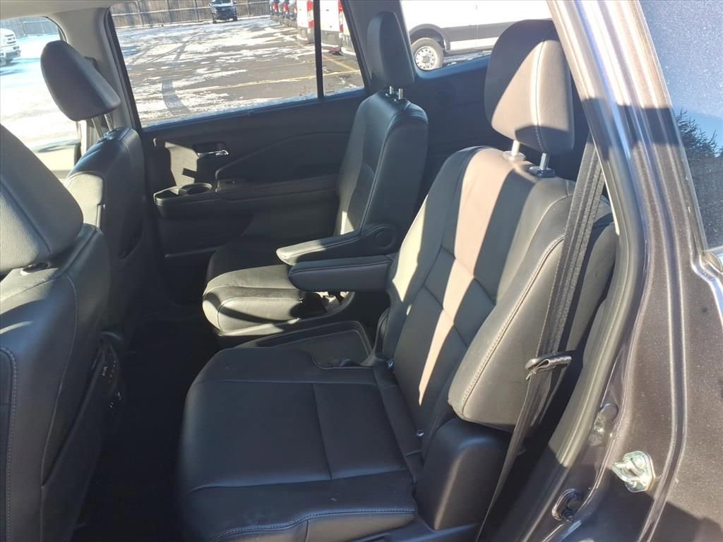Used 2019 Honda Pilot Touring image 28