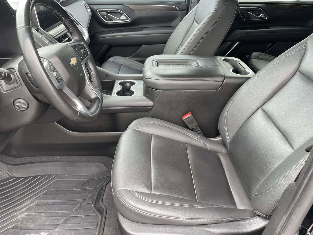Used 2023 Chevrolet Tahoe LT w/ LT Signature Package image 13
