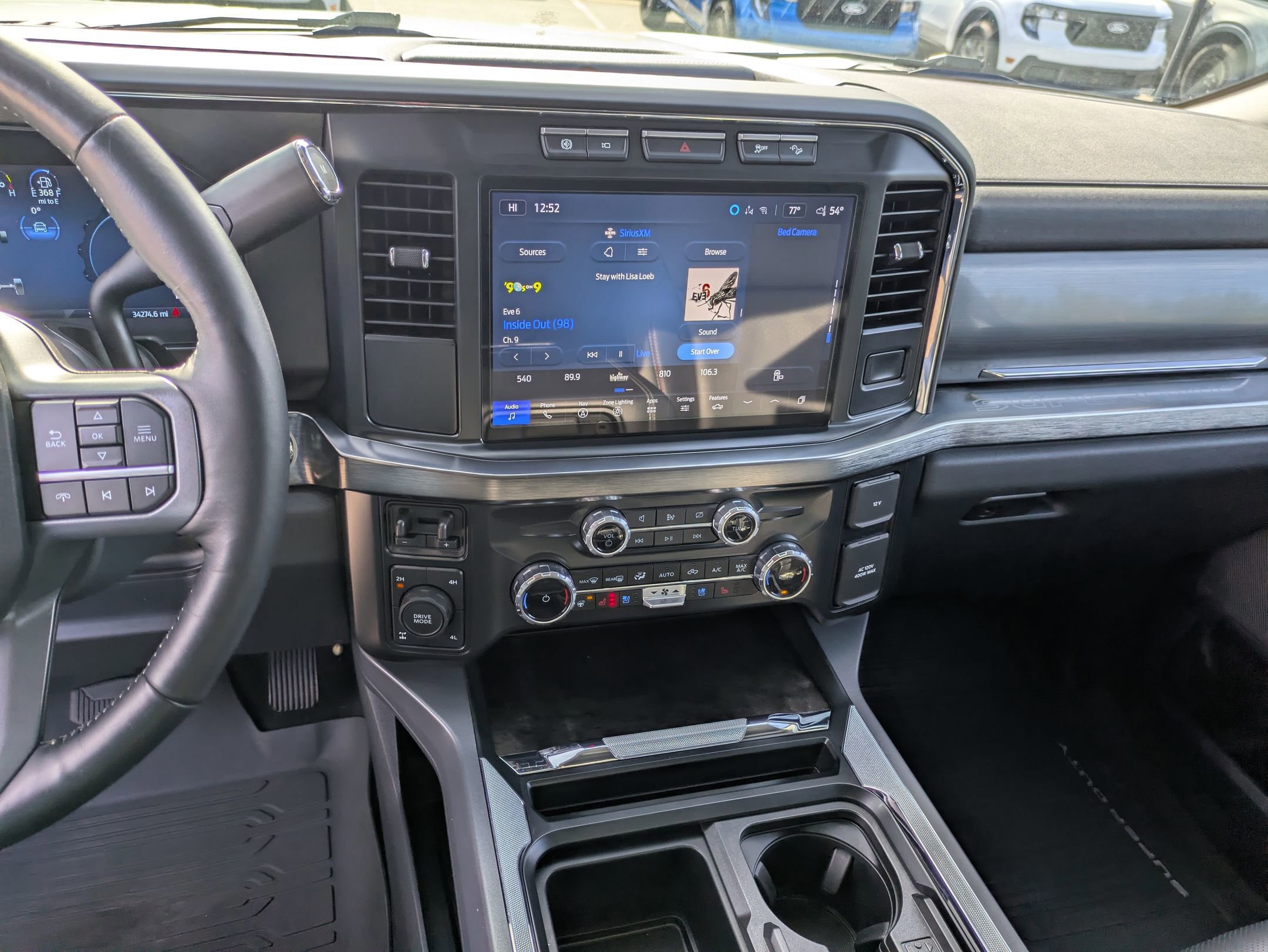 Certified 2024 Ford F350 Lariat w/ Chrome Package image 25