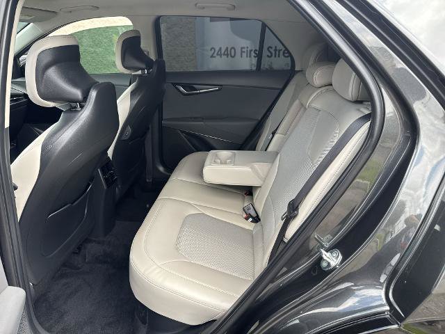 Used 2023 Kia Niro EX Touring FWD image 17