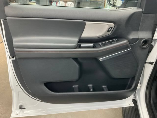 Certified 2025 Ford Expedition Max Active AWD/4WD image 5