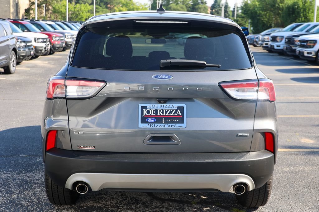 Certified 2022 Ford Escape SE w/ Cold Weather Package FWD image 16