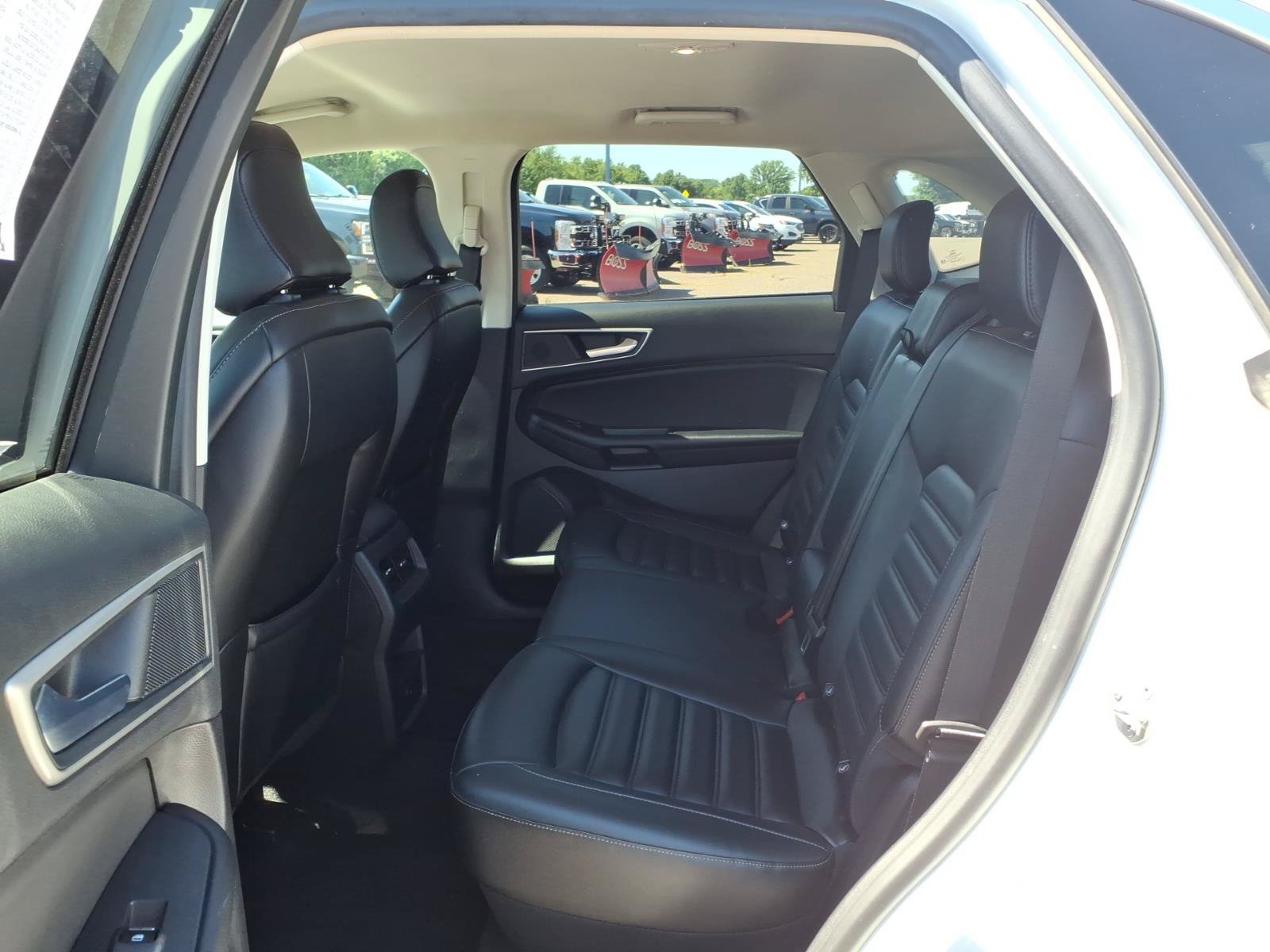 Certified 2024 Ford Edge SEL AWD/4WD image 11
