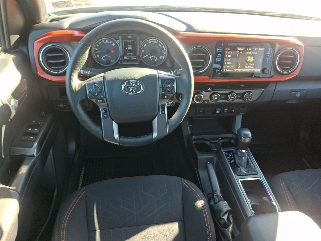 Used 2019 Toyota Tacoma TRD Off-Road AWD/4WD image 12