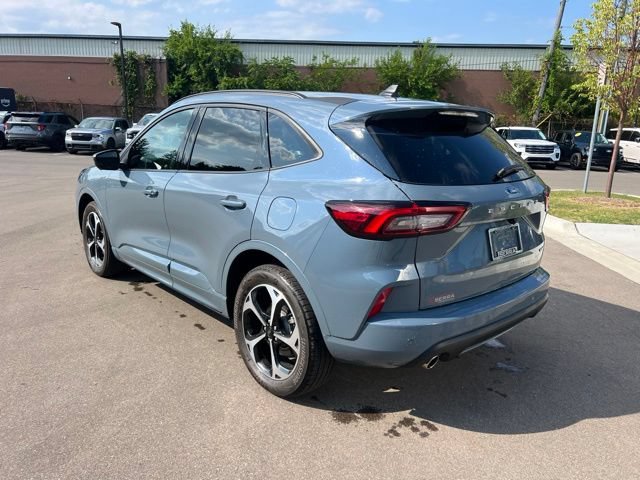 Certified 2024 Ford Escape ST-Line Select w/ Tech Pack #2 AWD/4WD image 7