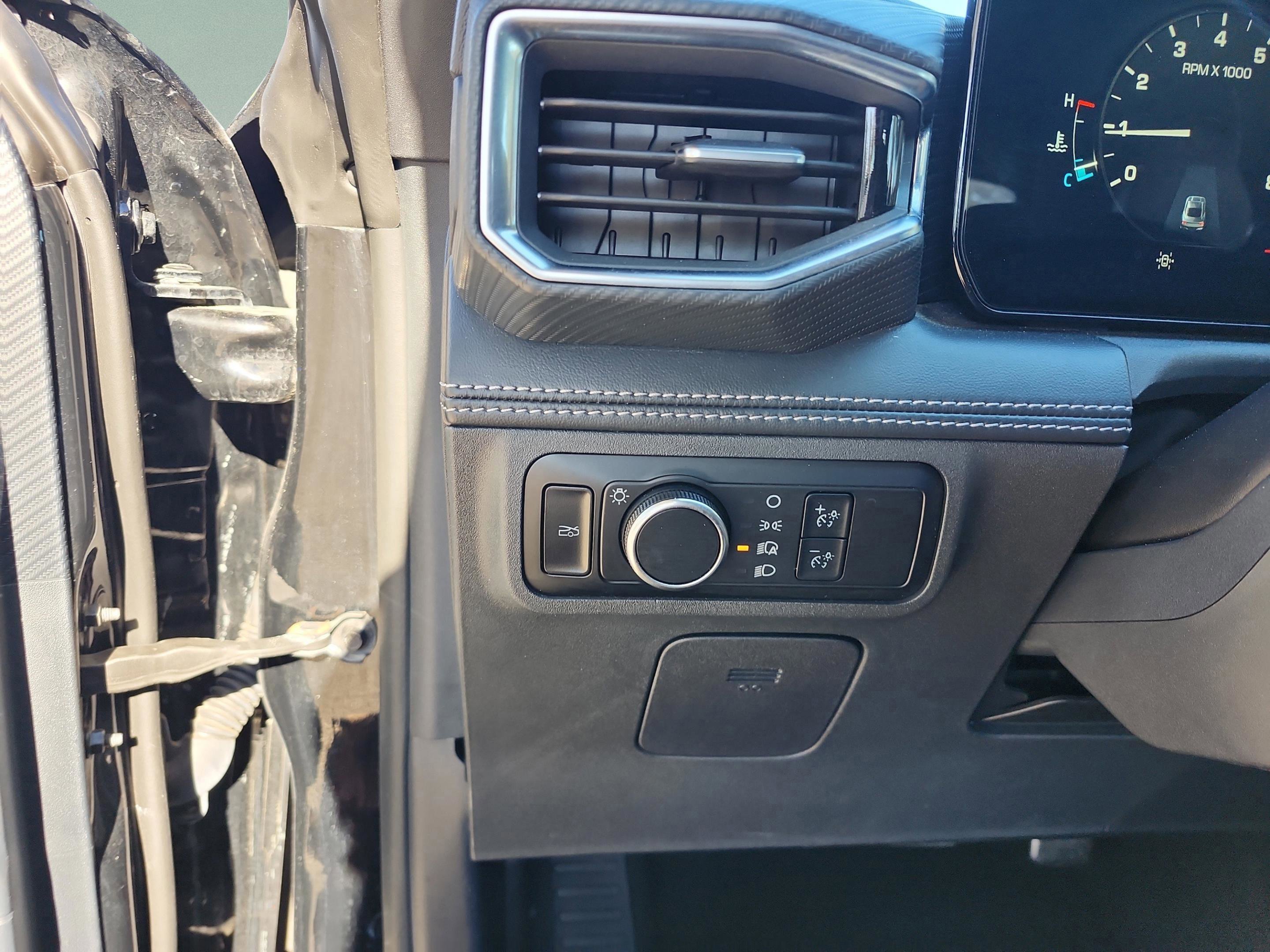 Certified 2024 Ford Mustang Premium image 19