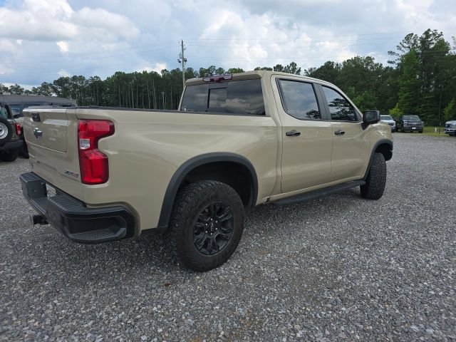 Used 2022 Chevrolet Silverado 1500 ZR2 w/ Technology Package AWD/4WD image 5