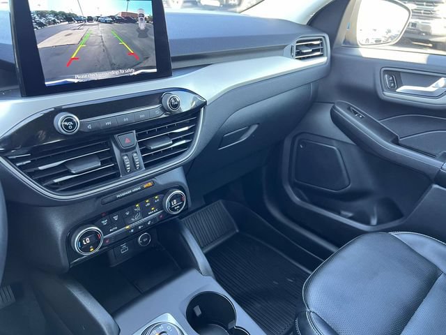 Certified 2021 Ford Escape SEL AWD/4WD image 31