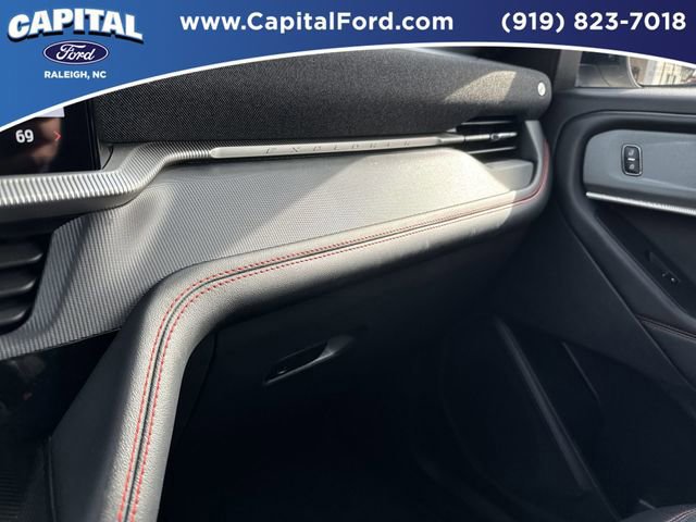 Certified 2025 Ford Explorer ST-Line w/ Premium Package image 24