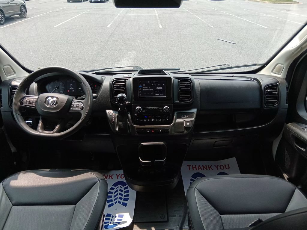 Used 2024 RAM ProMaster 2500 w/ Convenience Group FWD image 12