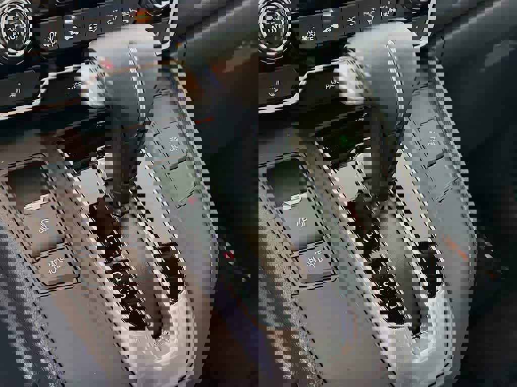 Used 2019 Honda CR-V Touring image 21