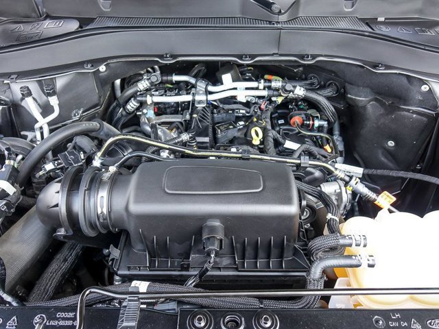 Certified 2023 Ford Explorer XLT w/ Equipment Group 202A AWD/4WD image 34