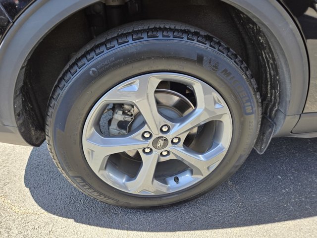 Certified 2025 Ford Escape ST-Line FWD image 41