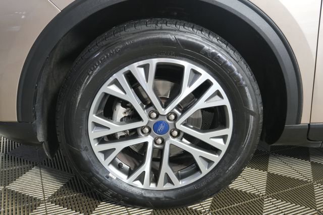 Certified 2021 Ford Escape SEL image 9