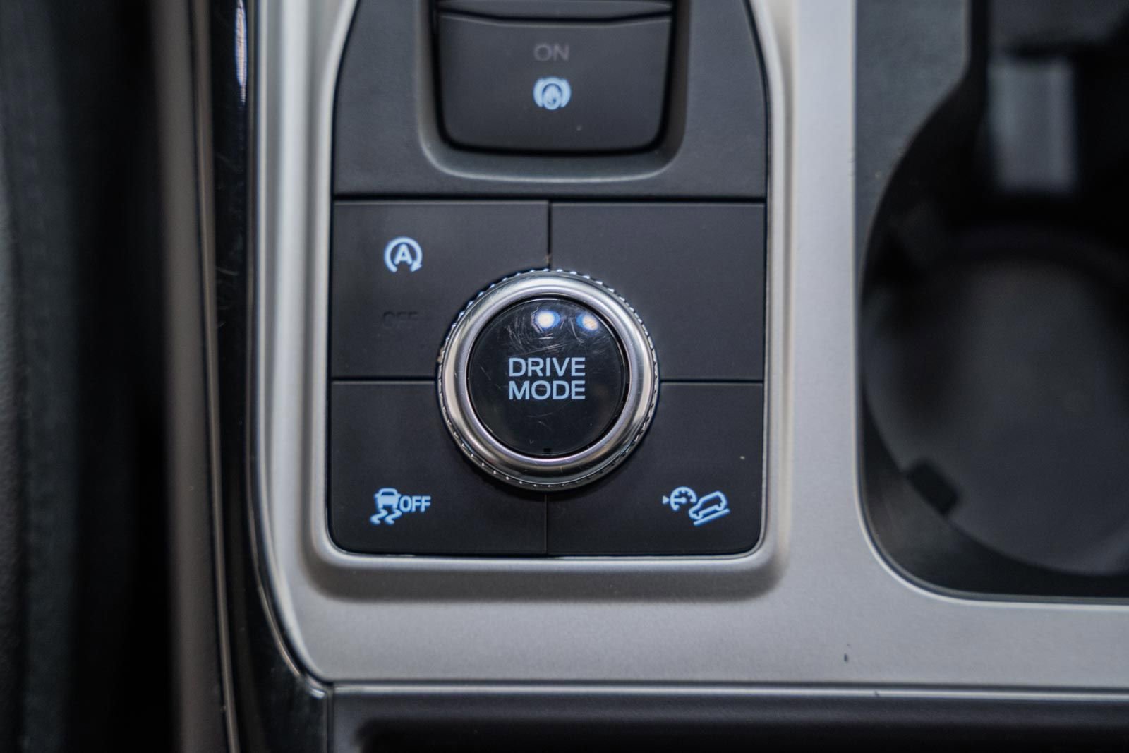 Certified 2024 Ford Explorer ST w/ Equipment Group 401A image 30